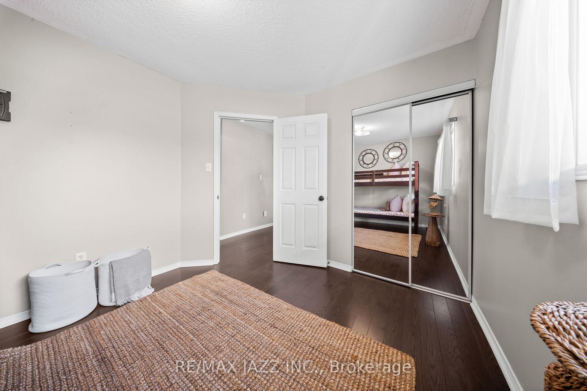 Photo 22 of 136 Dodds Square, Clarington, Bowmanville — HOMEH