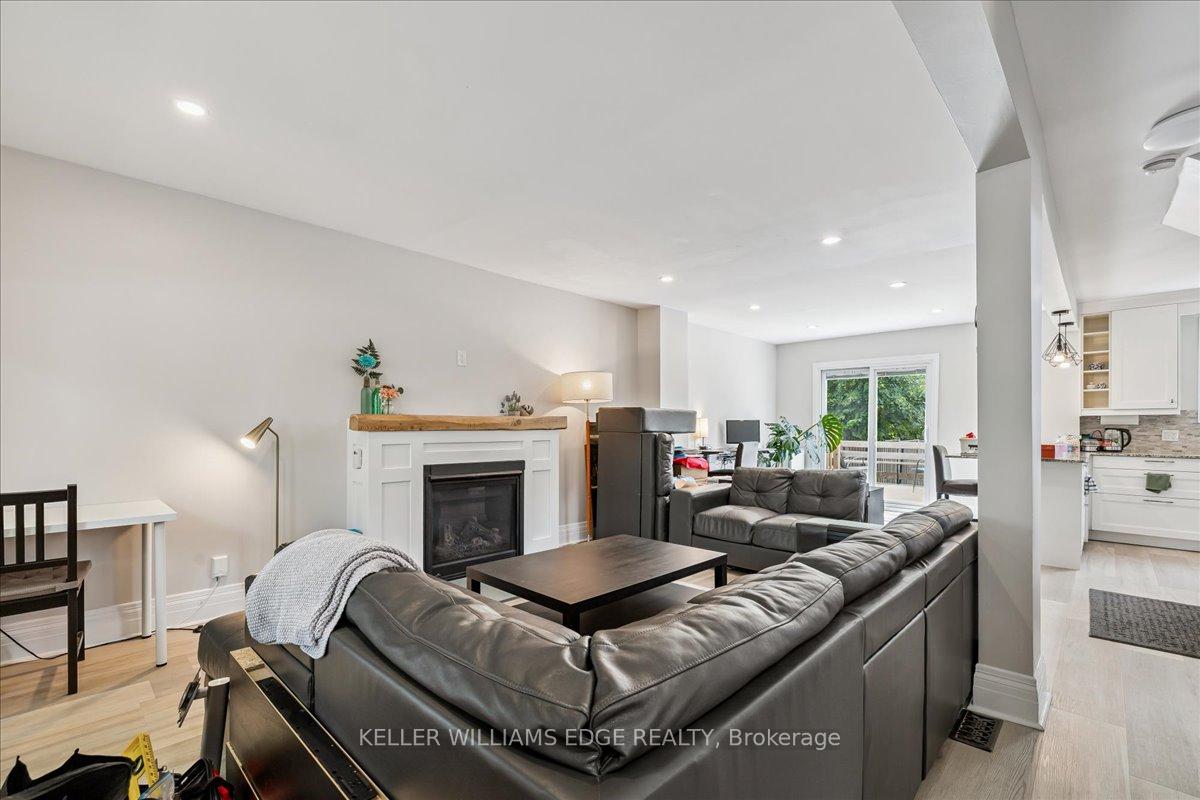 Photo 9 of 61 Bond Street N, Hamilton, Westdale — HOMEH