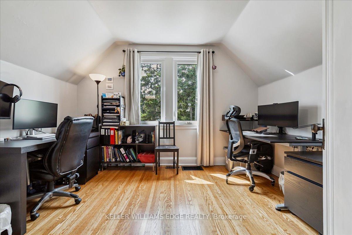 Photo 25 of 61 Bond Street N, Hamilton, Westdale — HOMEH