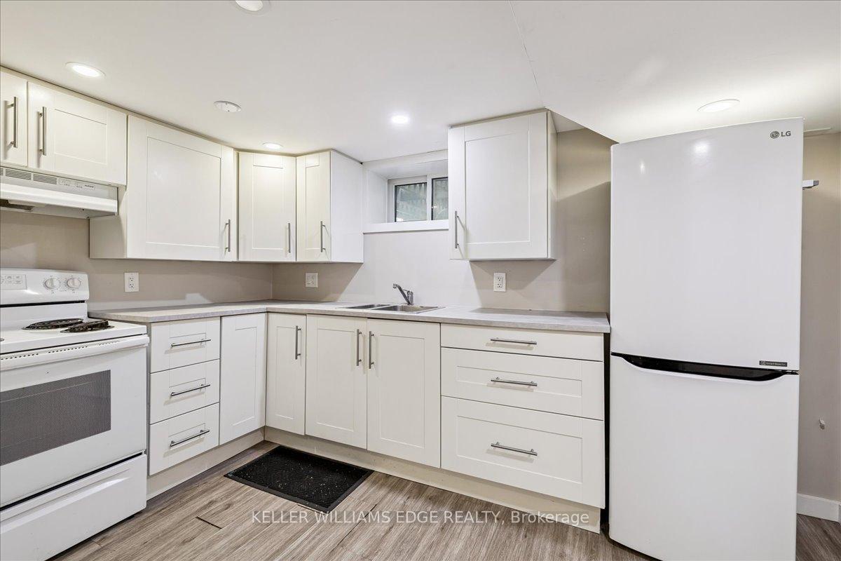 Photo 37 of 61 Bond Street N, Hamilton, Westdale — HOMEH