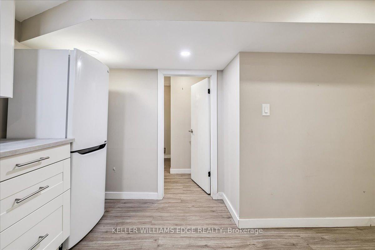 Photo 38 of 61 Bond Street N, Hamilton, Westdale — HOMEH