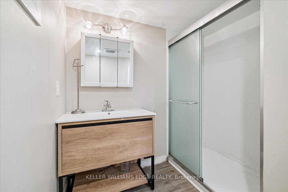 Photo 41 of 61 Bond Street N, Hamilton, Westdale — HOMEH