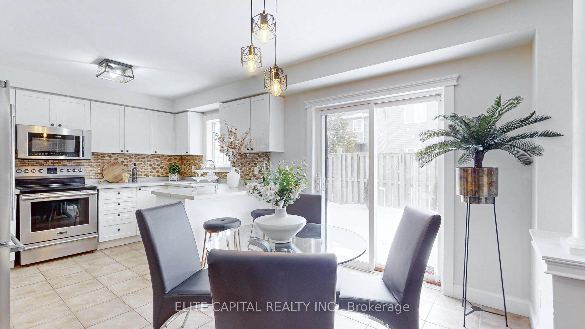 Photo 17 of 47 Stillwell Lane, Clarington, Newcastle — HOMEH