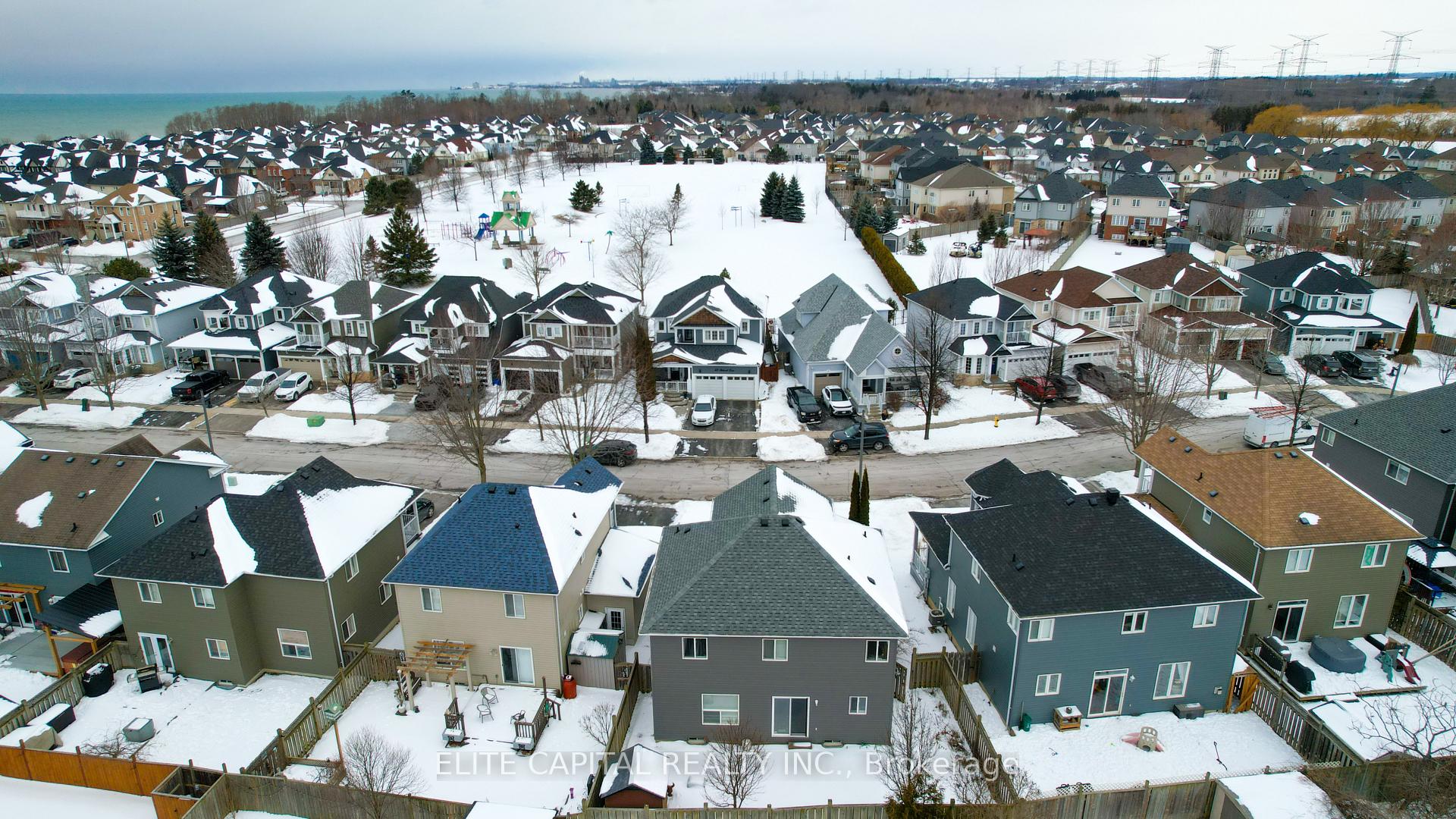 Photo 26 of 47 Stillwell Lane, Clarington, Newcastle — HOMEH