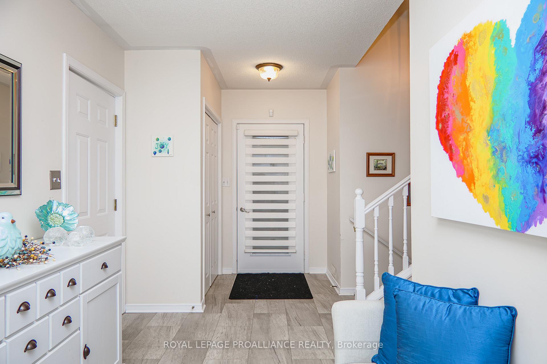 Photo 5 of 2 Daniels Drive, Brighton — HOMEH