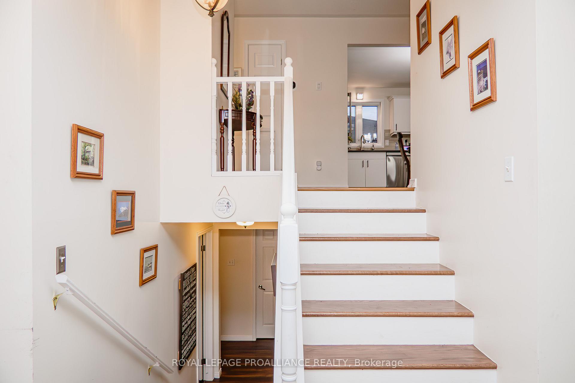 Photo 6 of 2 Daniels Drive, Brighton — HOMEH