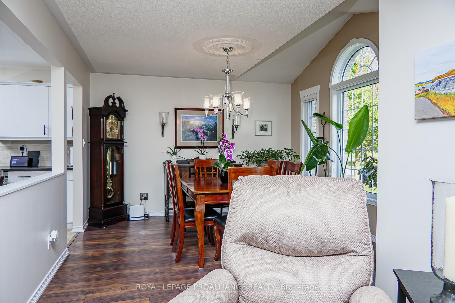 Photo 15 of 2 Daniels Drive, Brighton — HOMEH