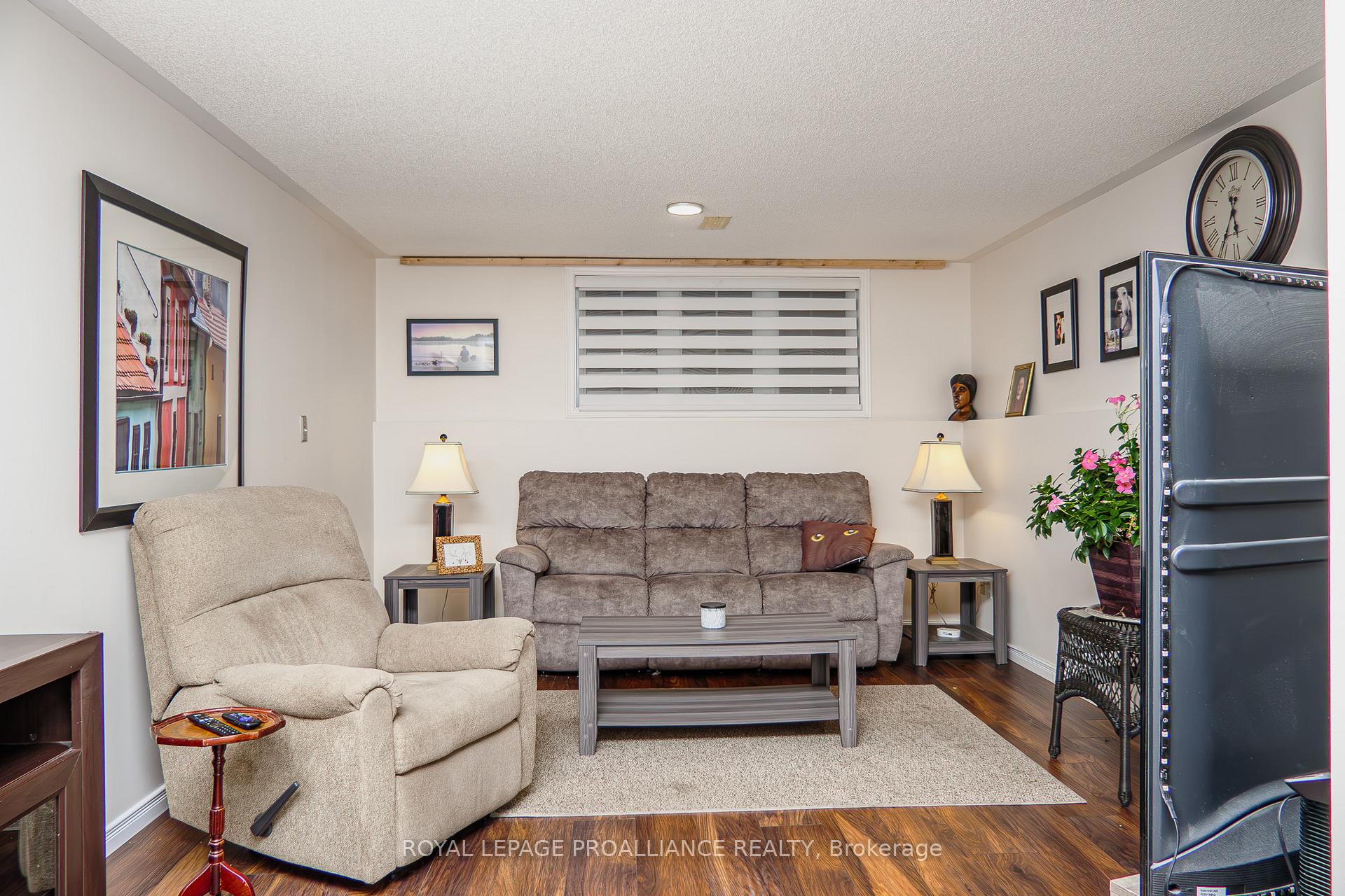 Photo 22 of 2 Daniels Drive, Brighton — HOMEH