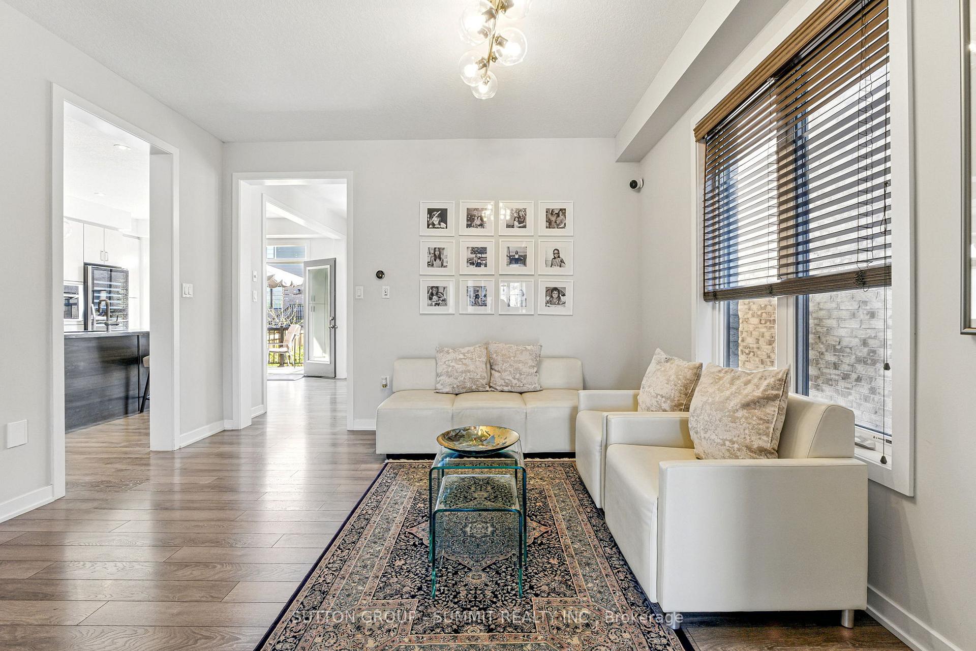Photo 3 of 40 Aldgate Avenue, Hamilton, Stoney Creek Mountain — HOMEH