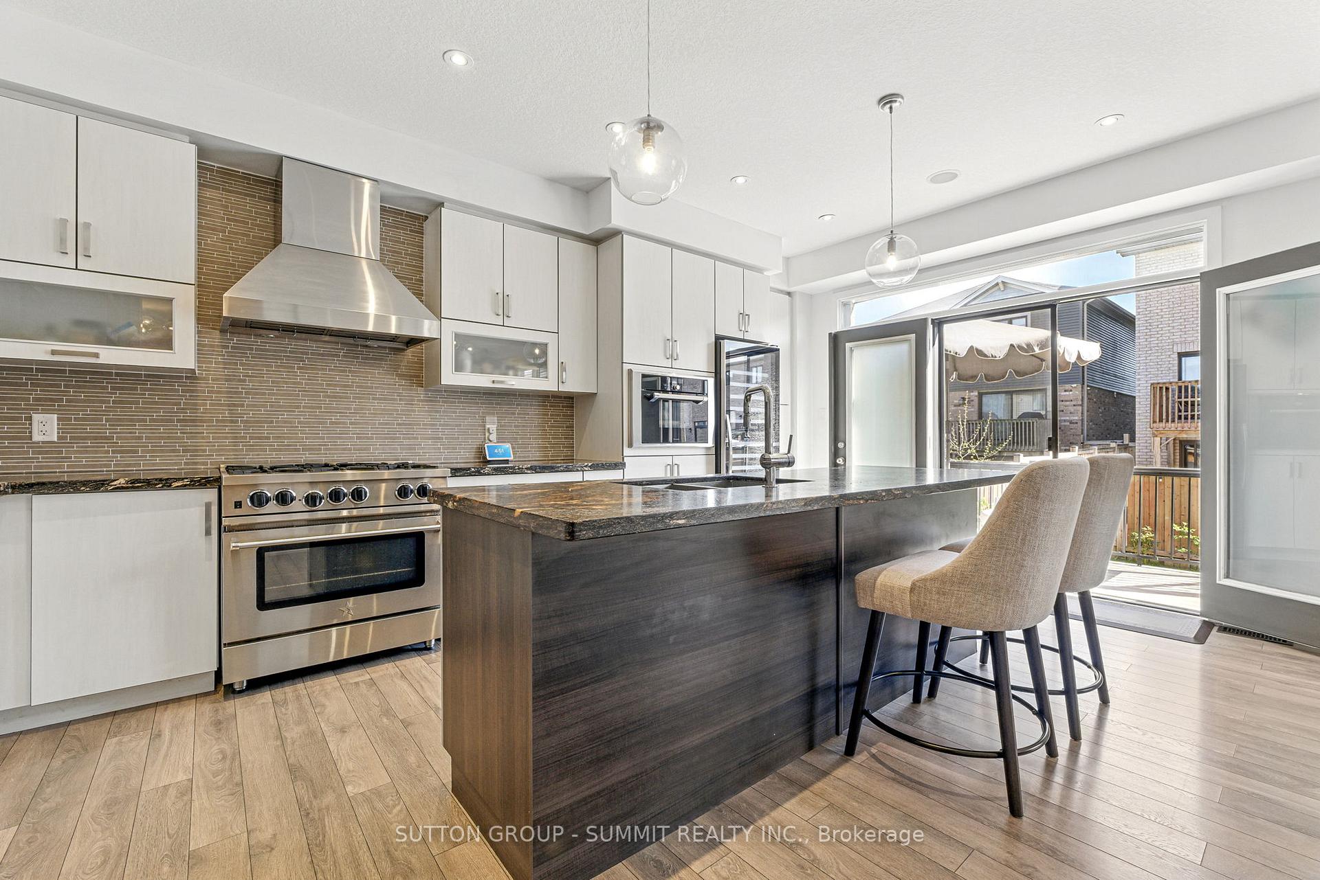 Photo 7 of 40 Aldgate Avenue, Hamilton, Stoney Creek Mountain — HOMEH