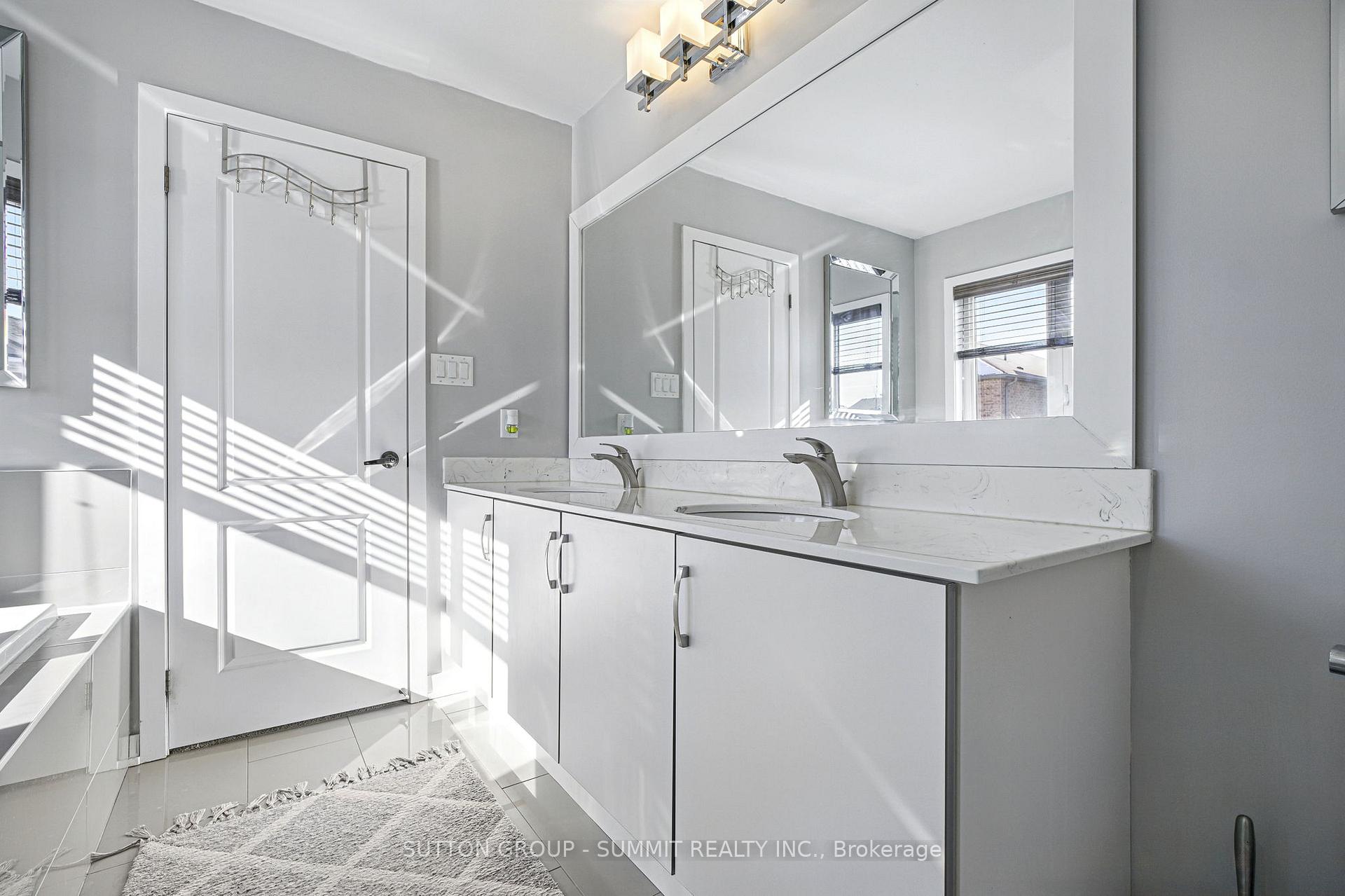Photo 29 of 40 Aldgate Avenue, Hamilton, Stoney Creek Mountain — HOMEH