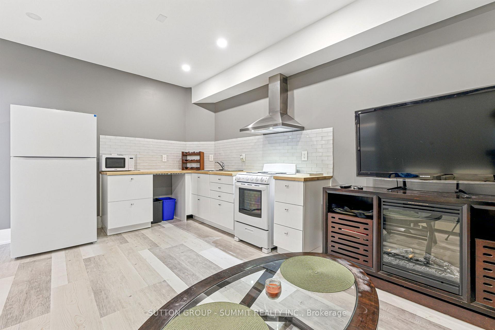 Photo 32 of 40 Aldgate Avenue, Hamilton, Stoney Creek Mountain — HOMEH