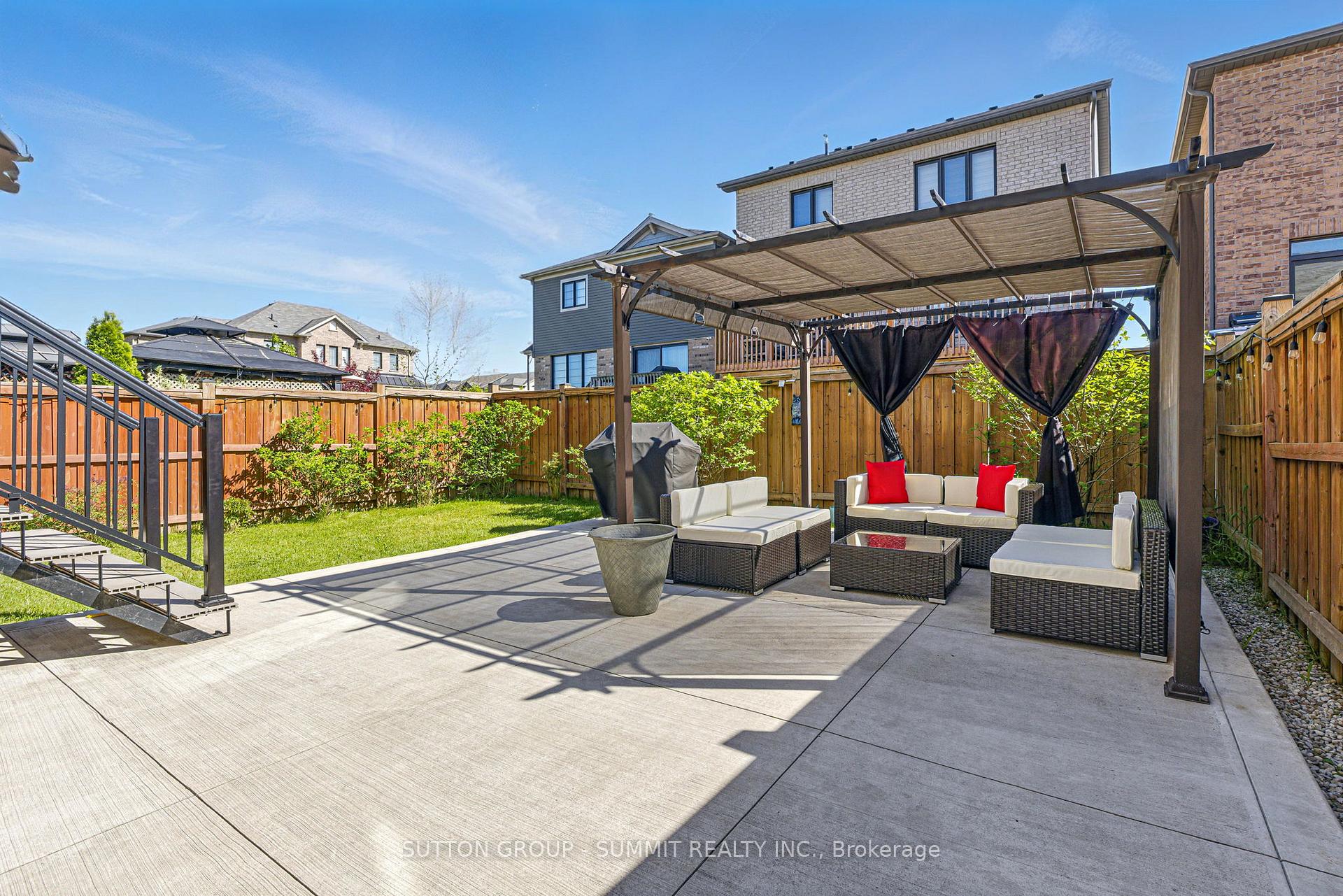 Photo 39 of 40 Aldgate Avenue, Hamilton, Stoney Creek Mountain — HOMEH