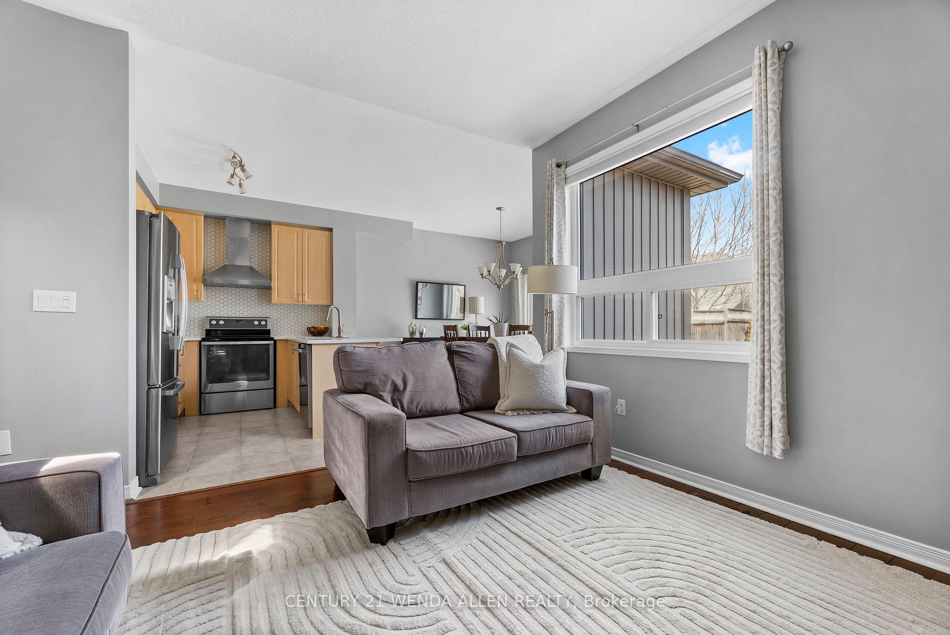 Photo 8 of 23 Honeyman Drive, Clarington, Bowmanville — HOMEH