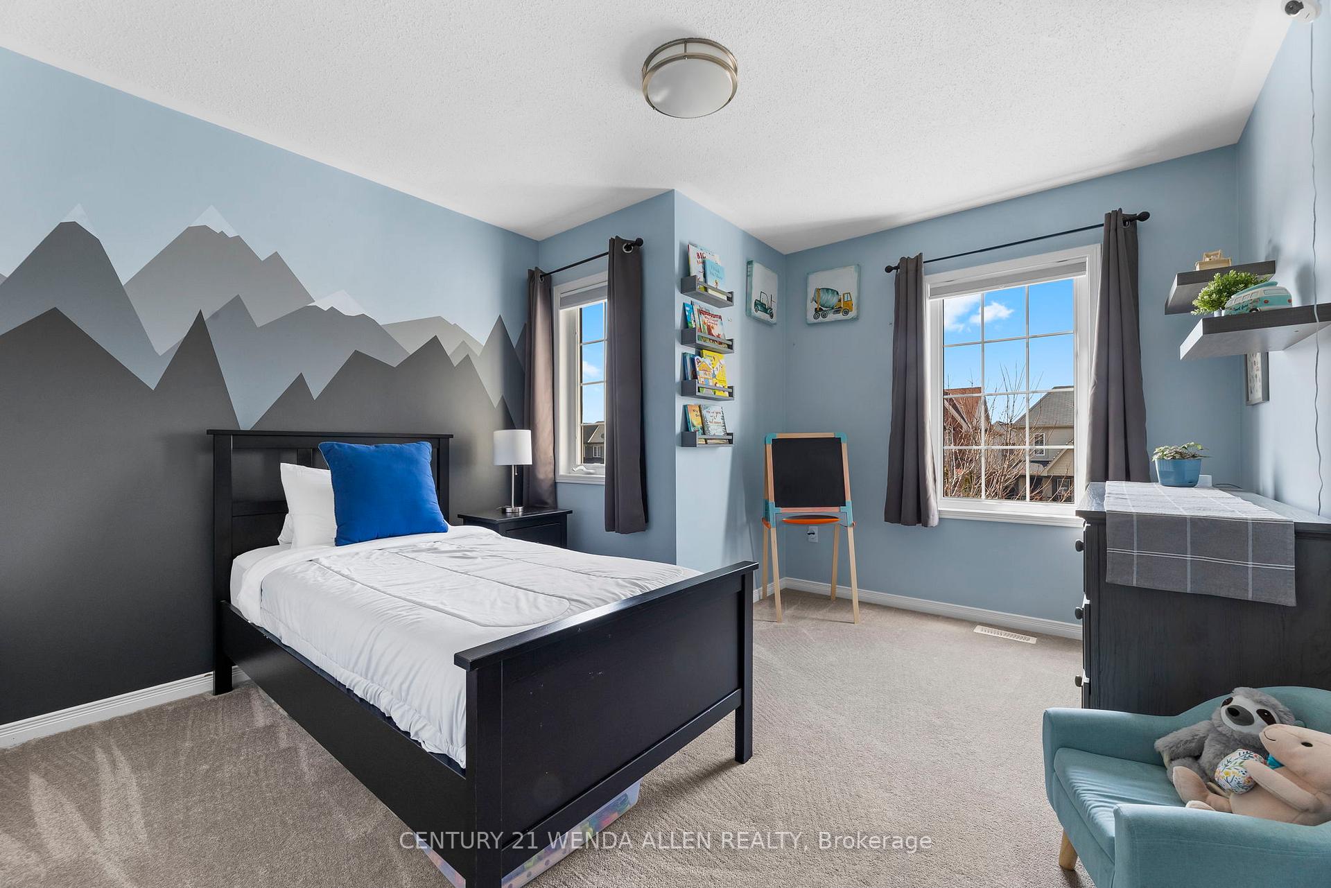 Photo 22 of 23 Honeyman Drive, Clarington, Bowmanville — HOMEH
