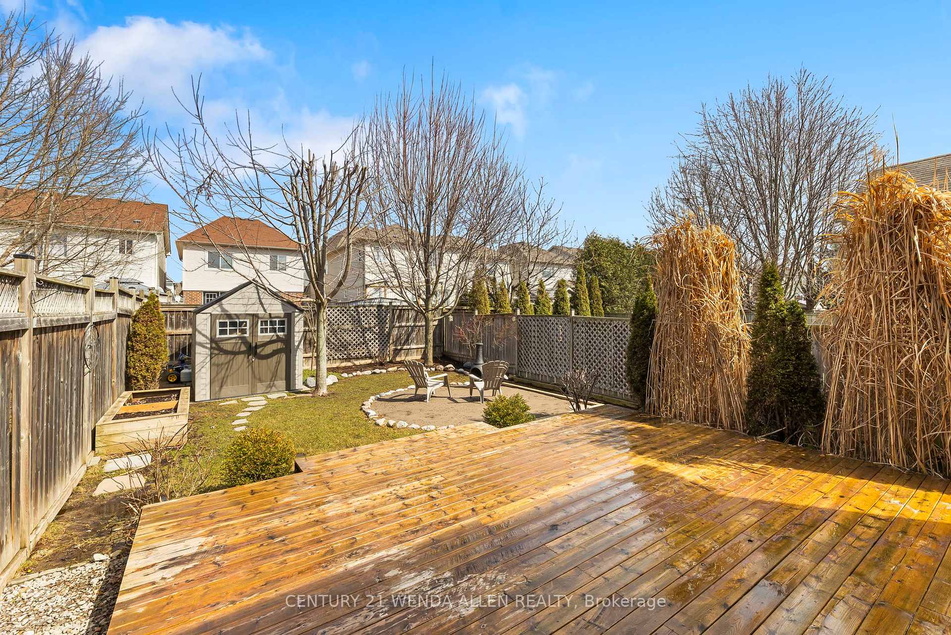 Photo 33 of 23 Honeyman Drive, Clarington, Bowmanville — HOMEH