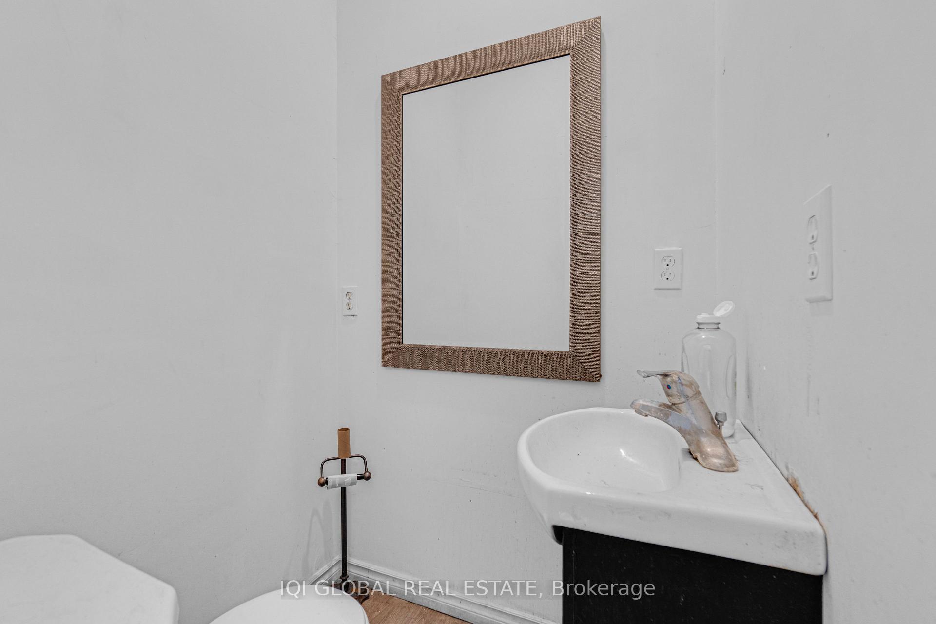 Photo 10 of 242 Queenston Road, Cambridge — HOMEH