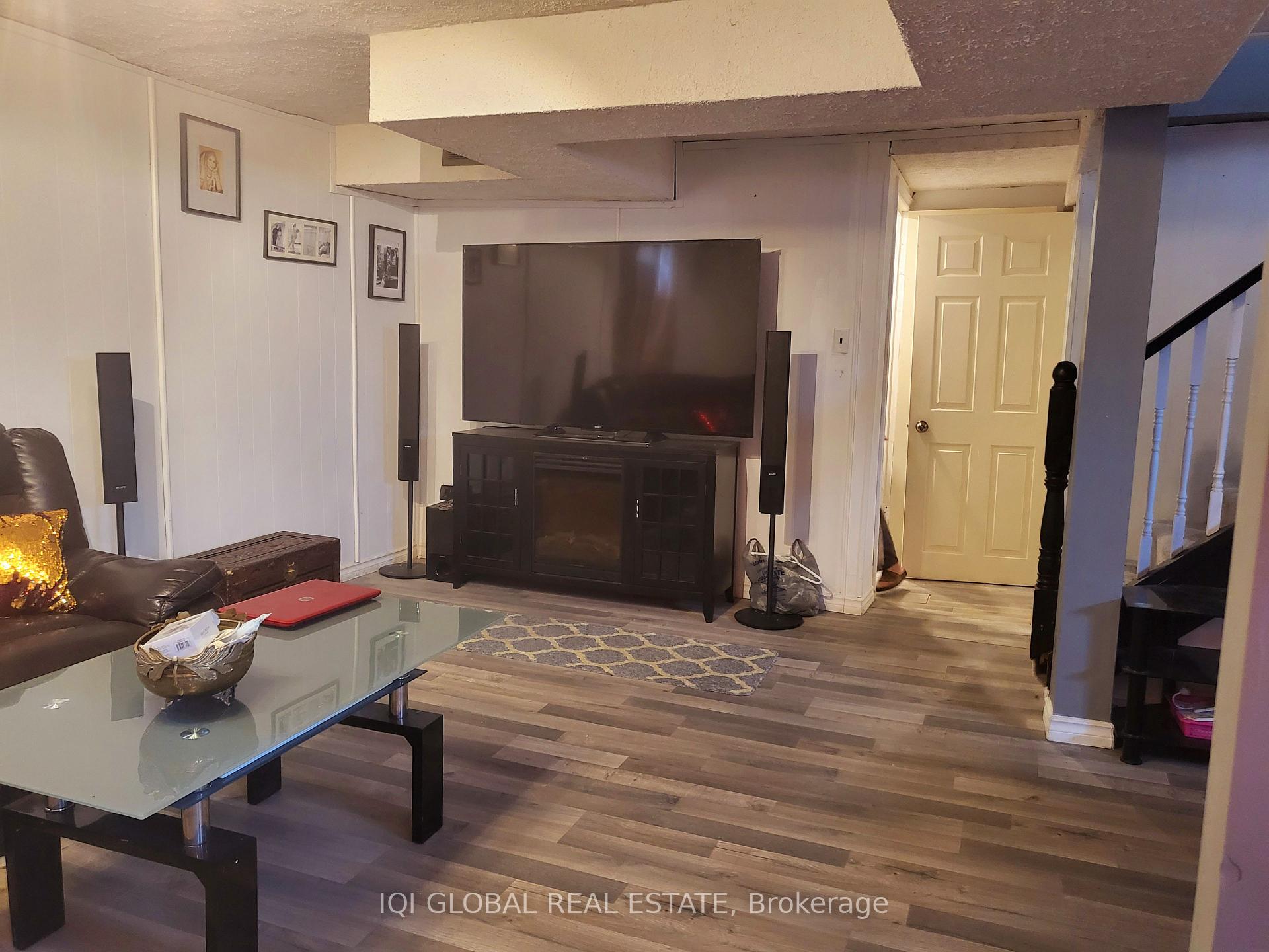 Photo 27 of 242 Queenston Road, Cambridge — HOMEH