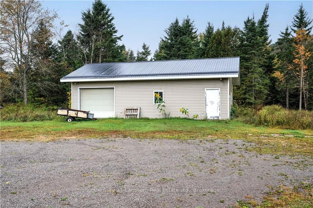 Photo 6 of 1968 Matawatchan Road, Frontenac, Frontenac North — HOMEH