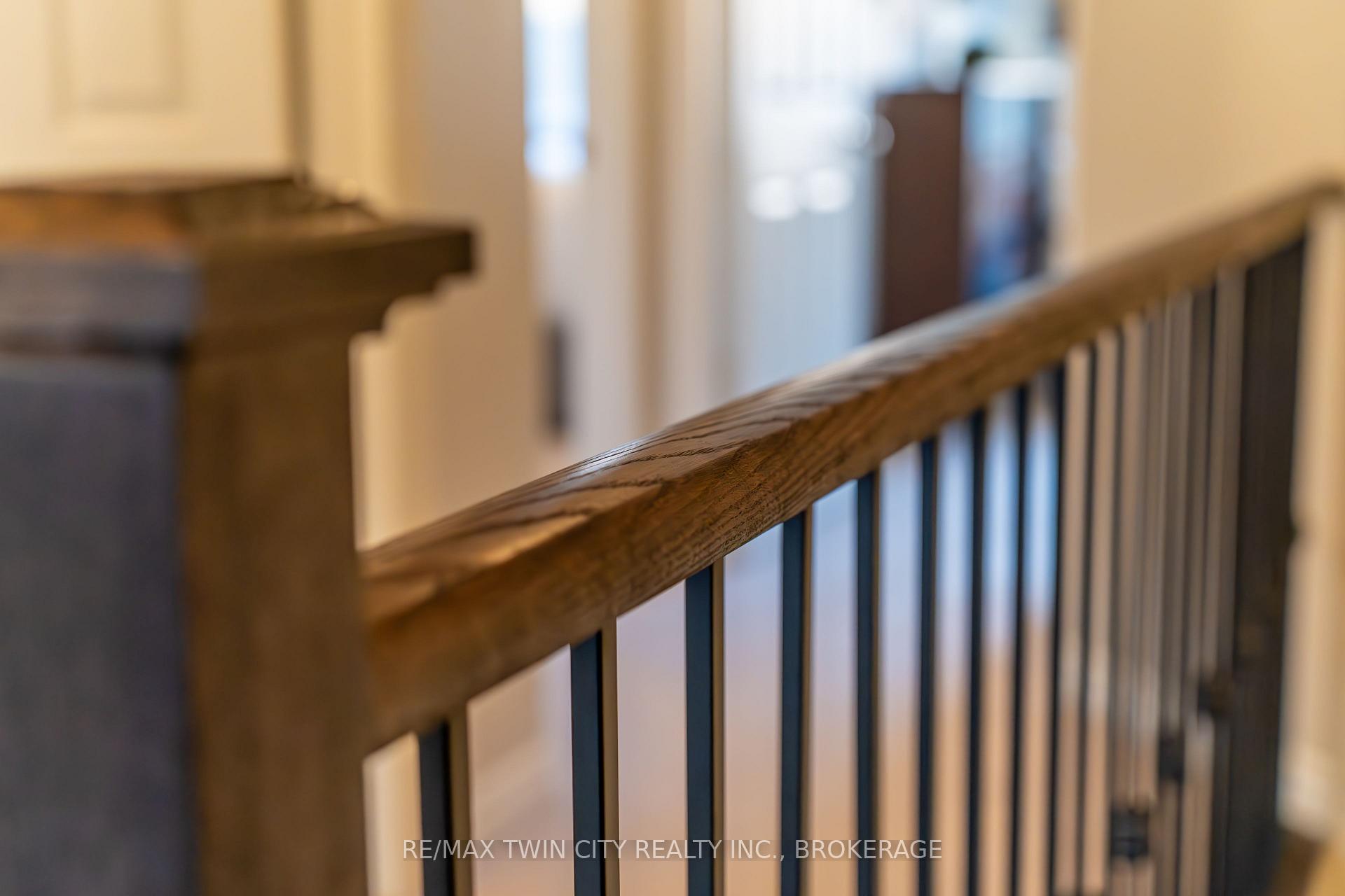 Photo 18 of 32 Markham Trail, Clarington, Bowmanville — HOMEH
