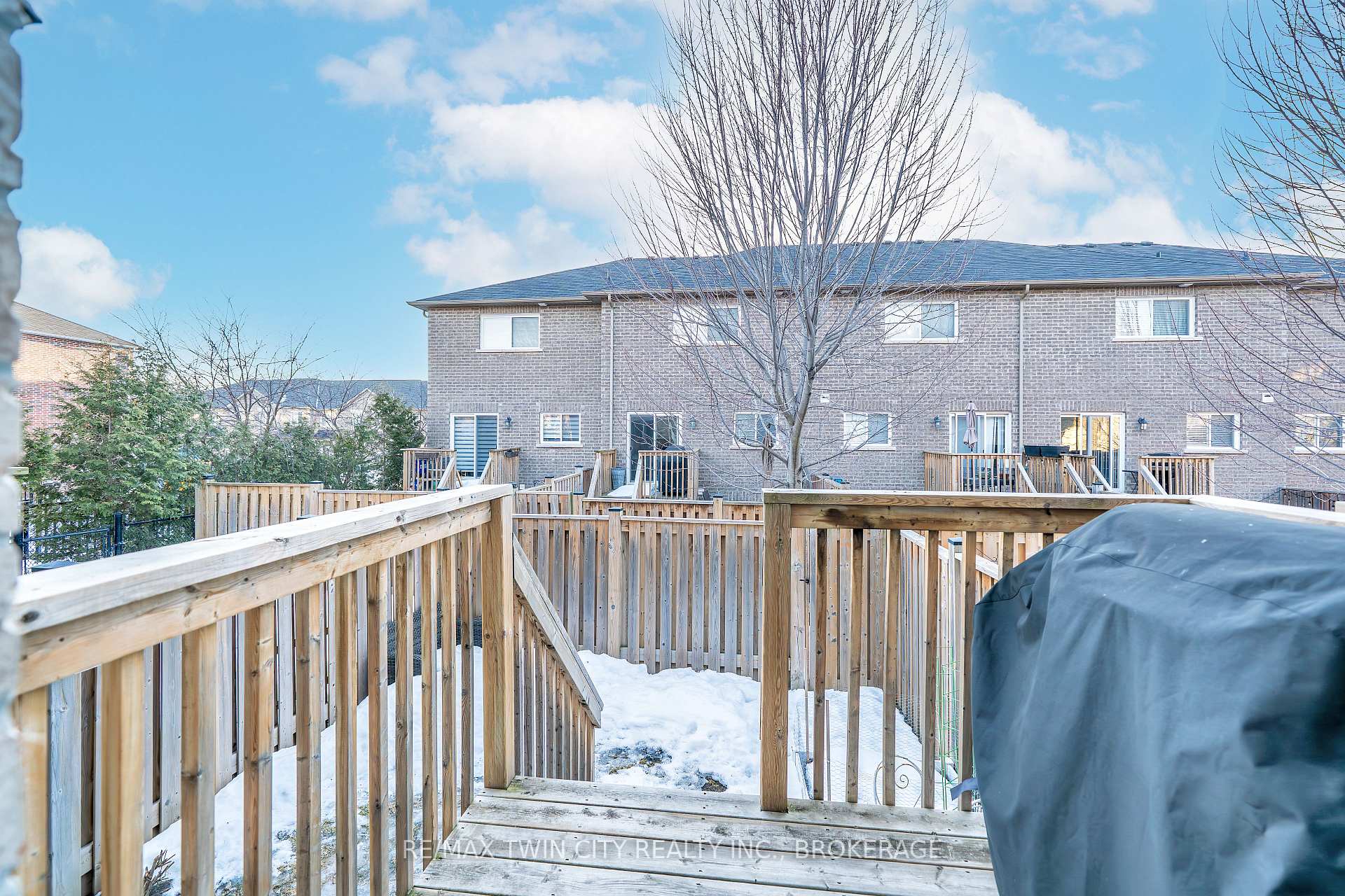Photo 37 of 32 Markham Trail, Clarington, Bowmanville — HOMEH