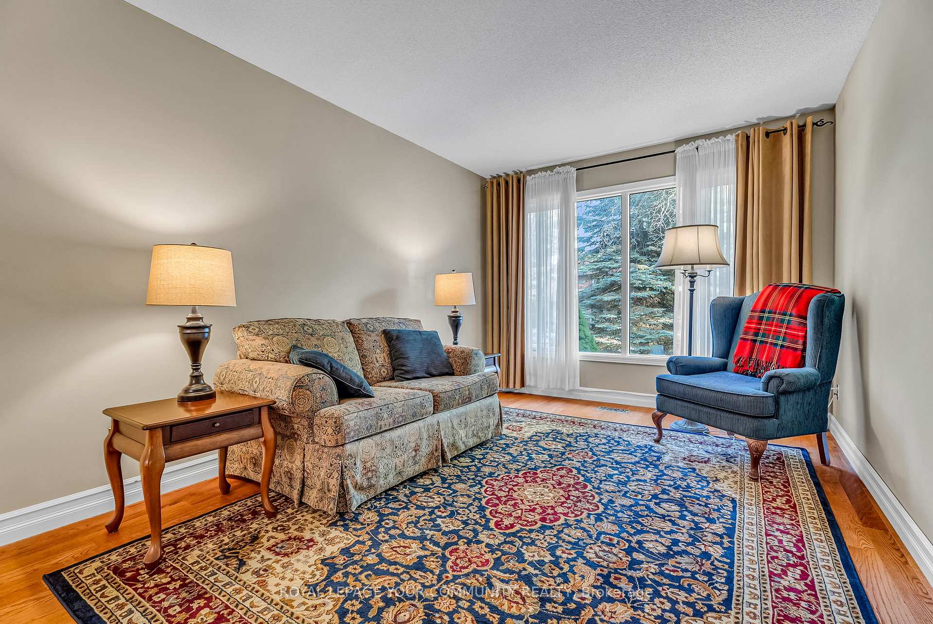 Photo 9 of 55 Lensmith Drive, Aurora, Aurora Highlands — HOMEH