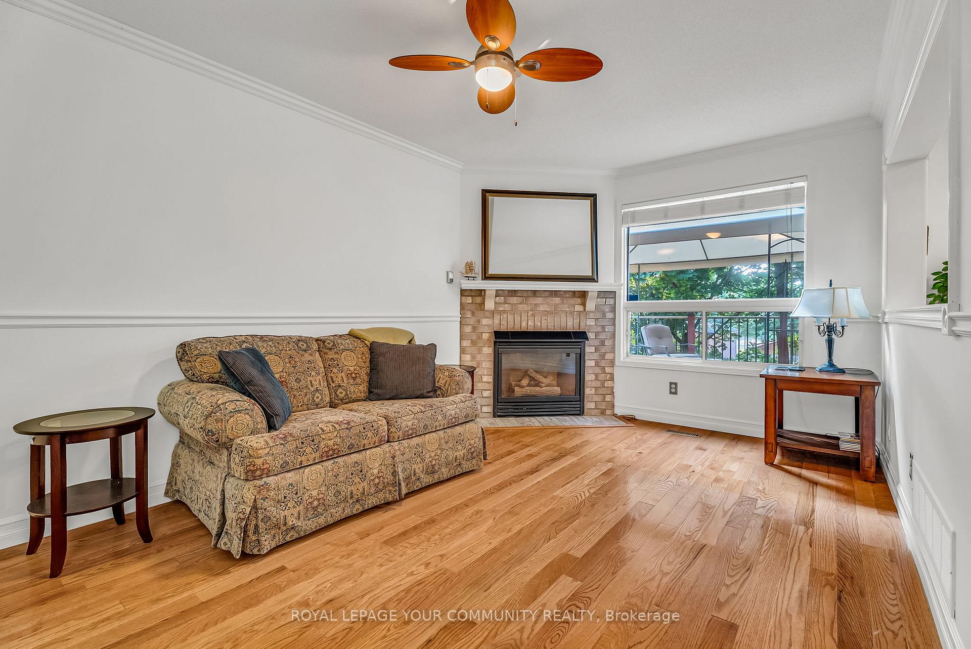 Photo 8 of 55 Lensmith Drive, Aurora, Aurora Highlands — HOMEH