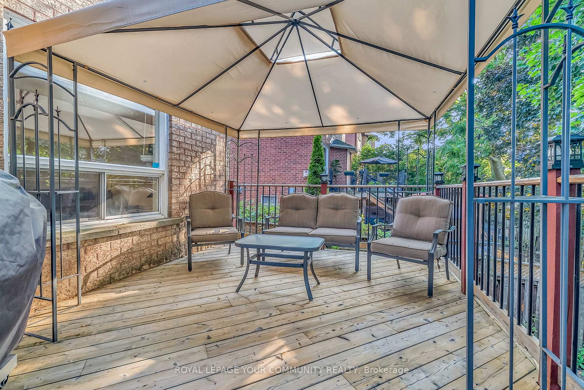 Photo 39 of 55 Lensmith Drive, Aurora, Aurora Highlands — HOMEH