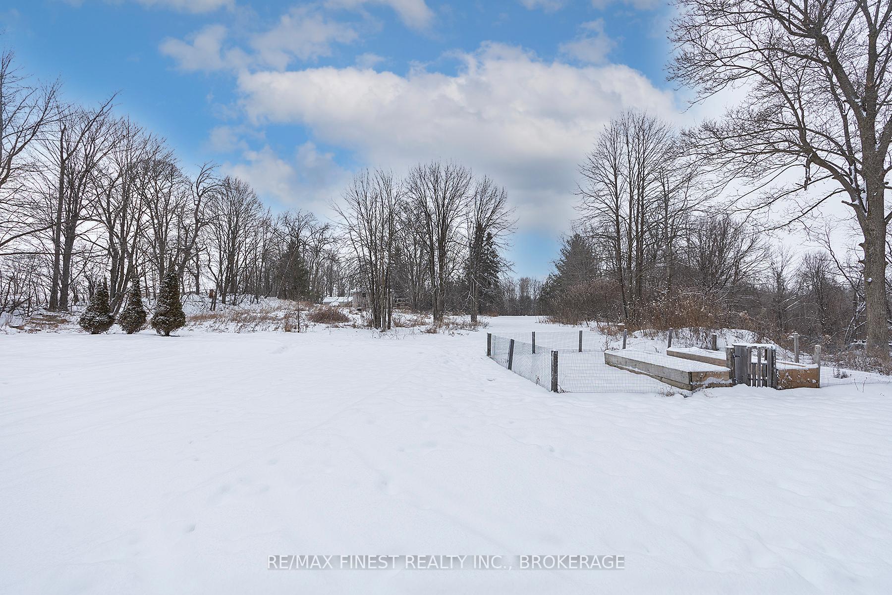 Photo 7 of 2997 Bear Creek Road, Frontenac, Frontenac South — HOMEH