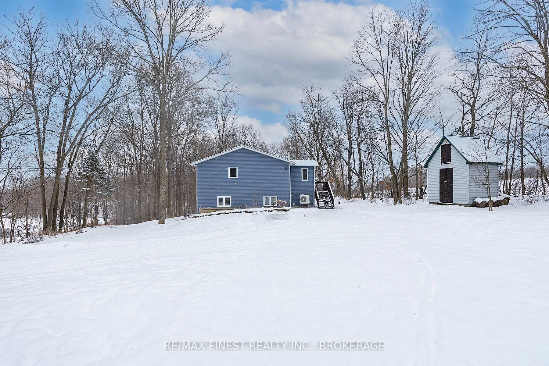 Photo 8 of 2997 Bear Creek Road, Frontenac, Frontenac South — HOMEH