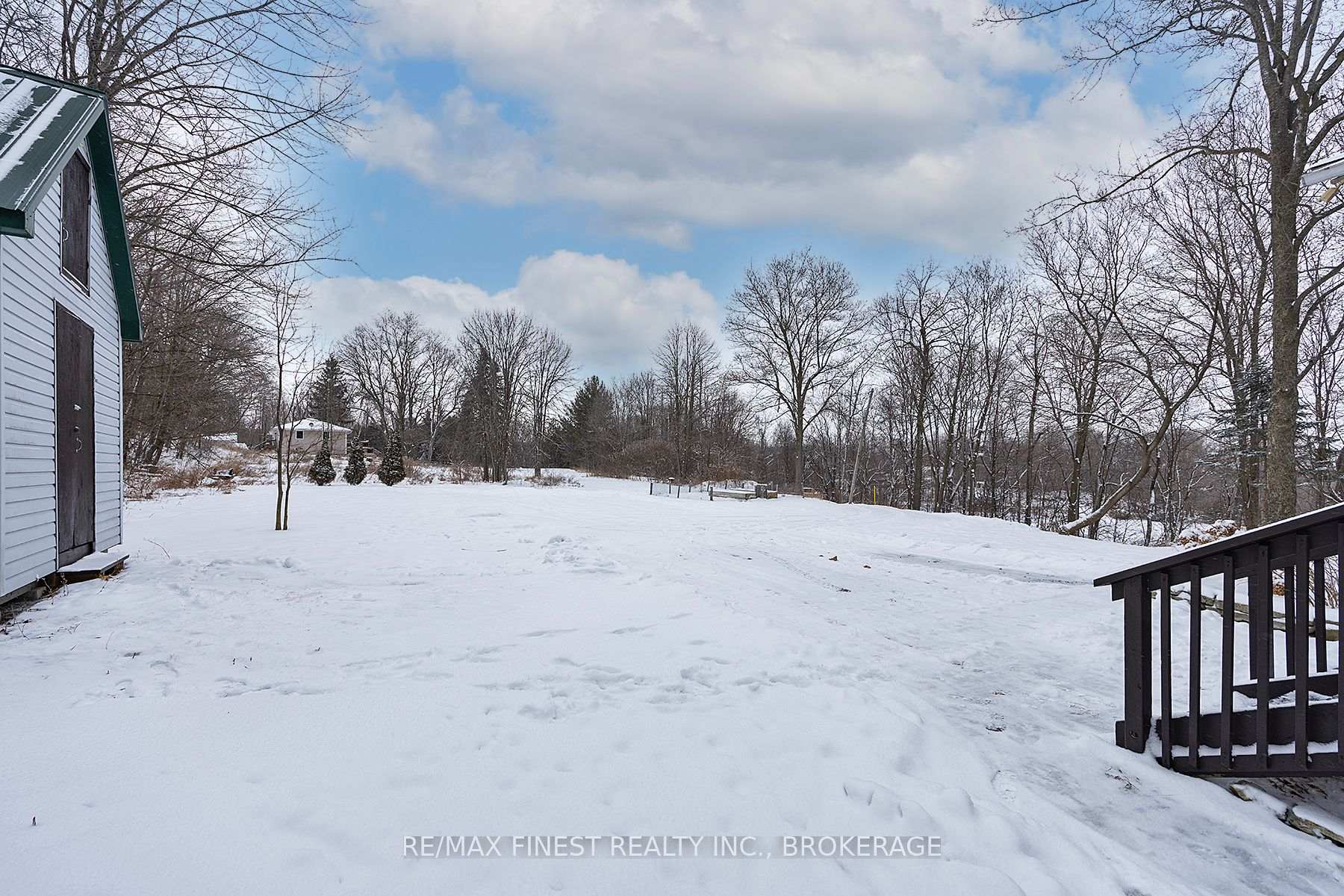 Photo 9 of 2997 Bear Creek Road, Frontenac, Frontenac South — HOMEH