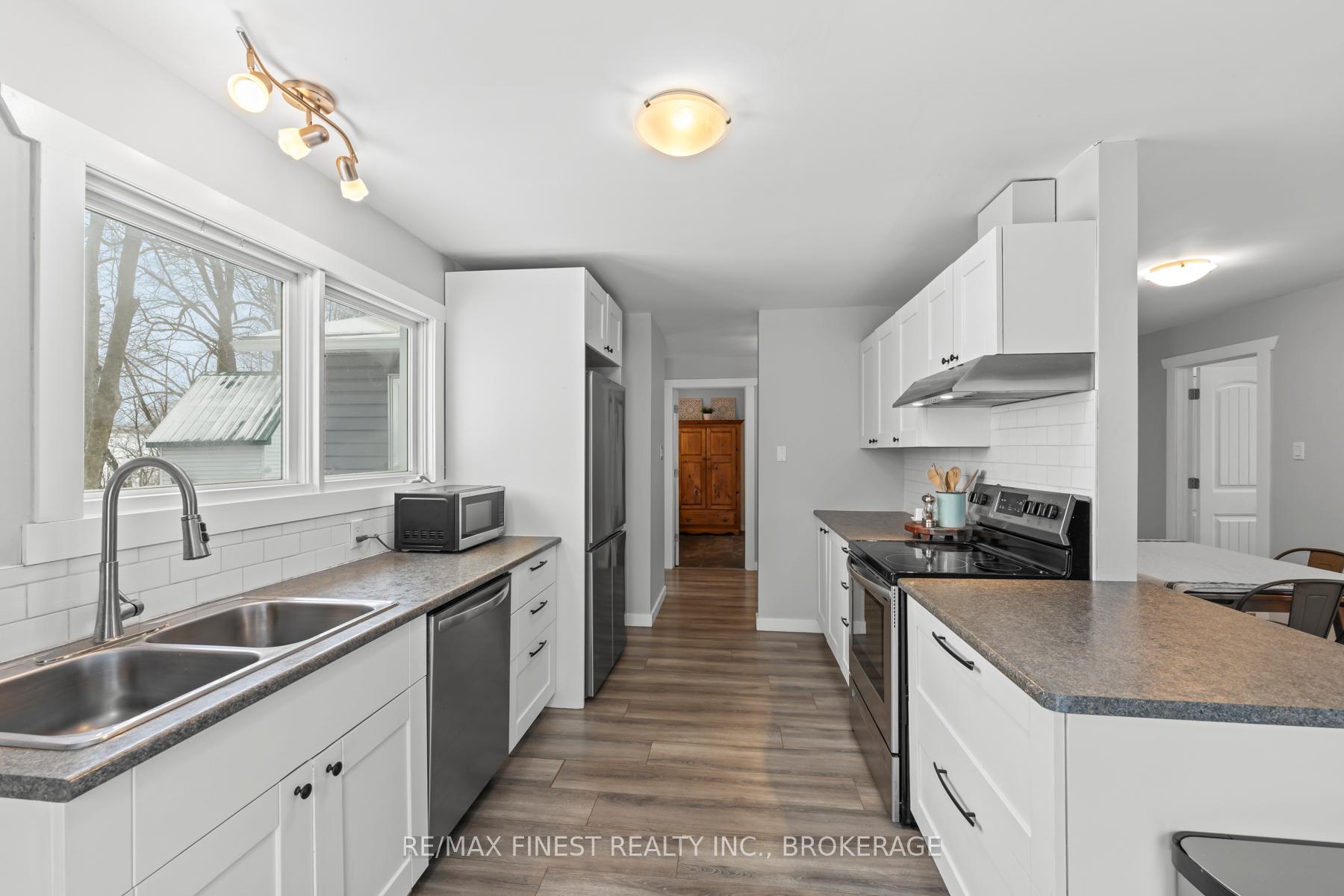 Photo 20 of 2997 Bear Creek Road, Frontenac, Frontenac South — HOMEH