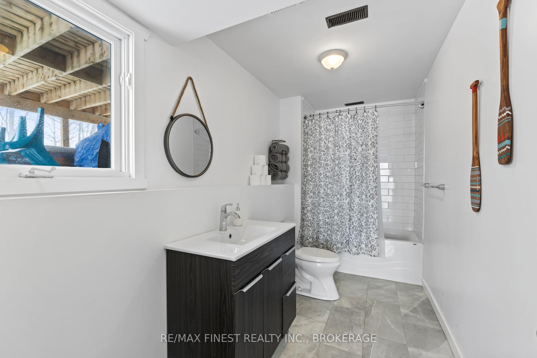 Photo 37 of 2997 Bear Creek Road, Frontenac, Frontenac South — HOMEH