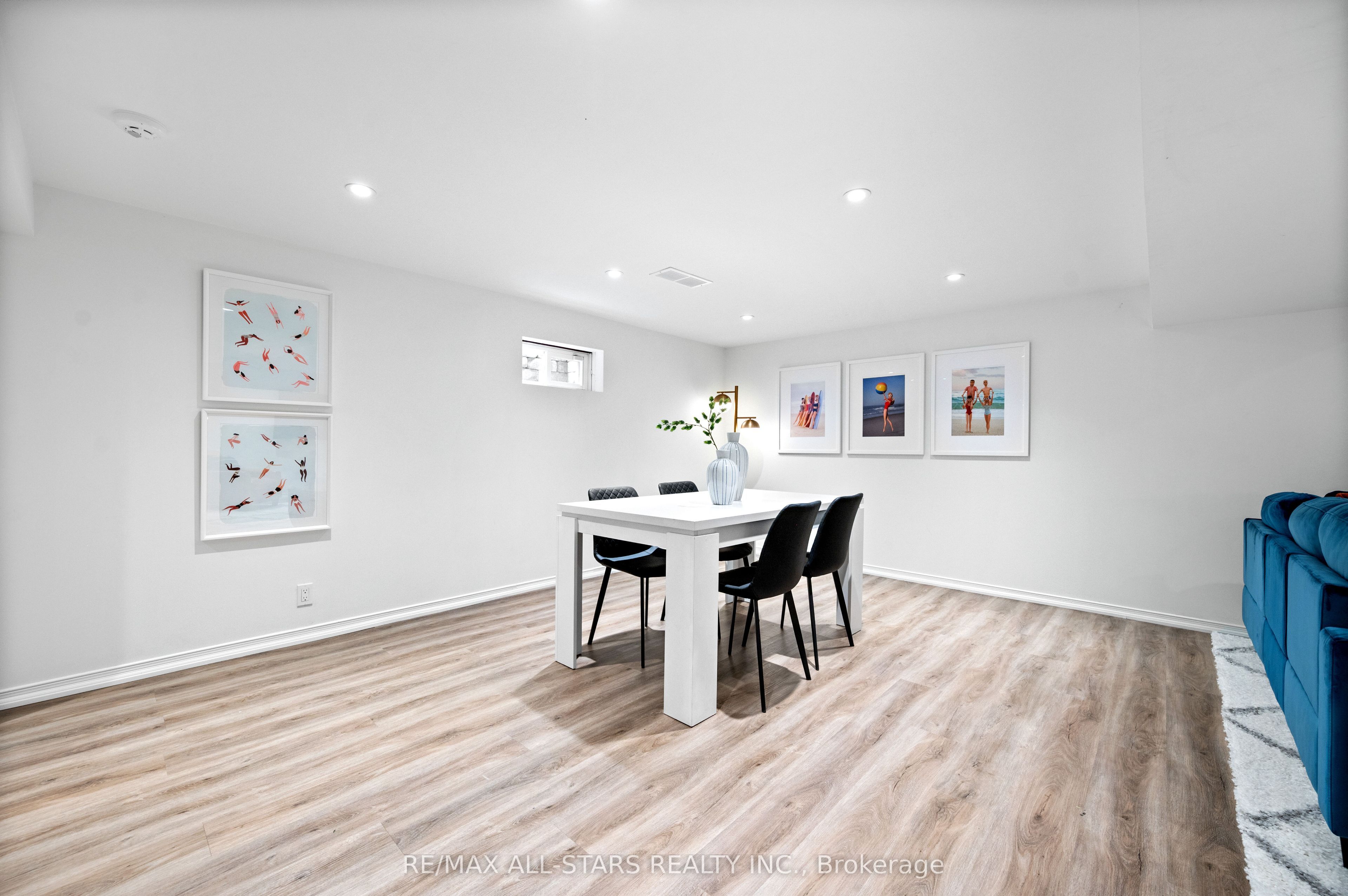 Photo 92 of 45 Rosemead Close, Markham, Unionville — HOMEH