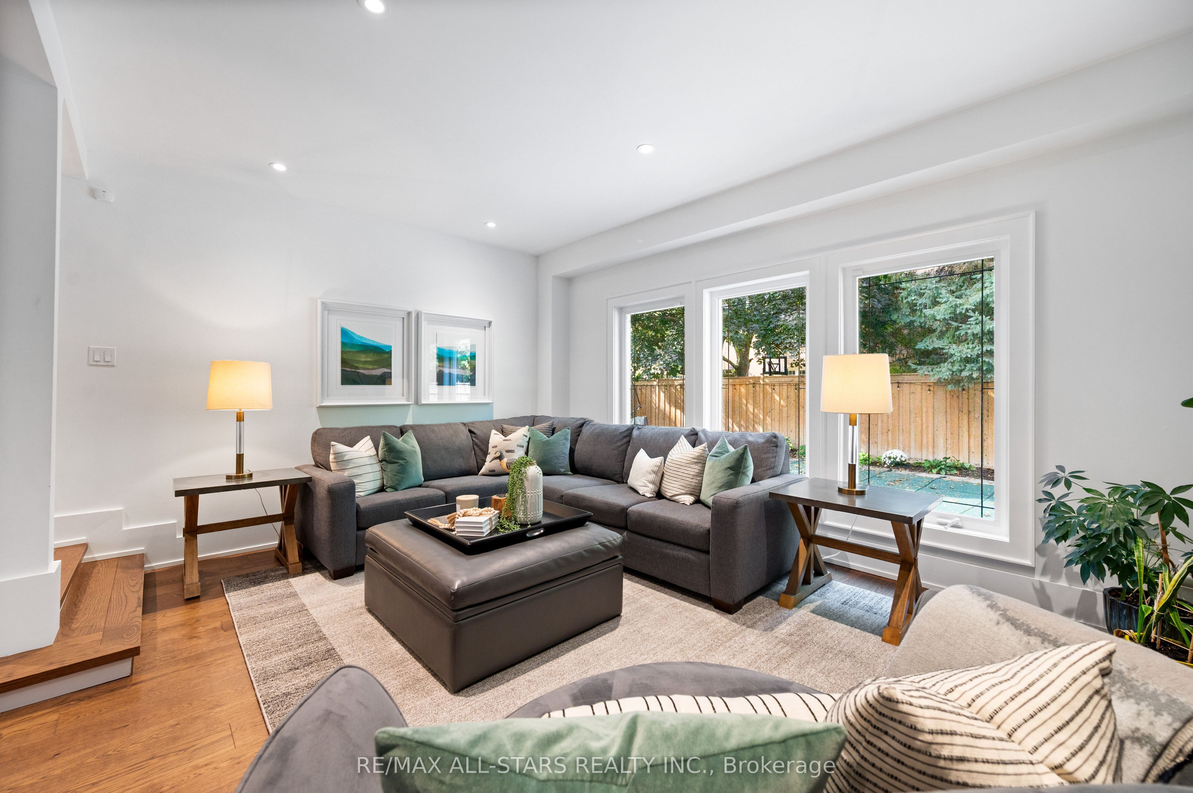 Photo 62 of 45 Rosemead Close, Markham, Unionville — HOMEH