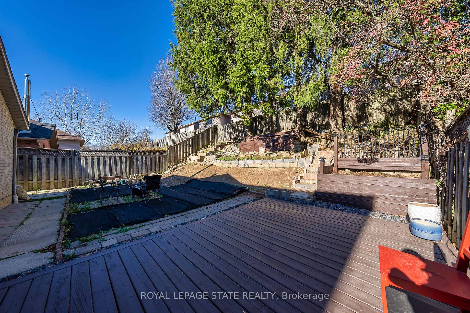 Photo 33 of 46 Novoco Drive, Hamilton, Gurnett — HOMEH