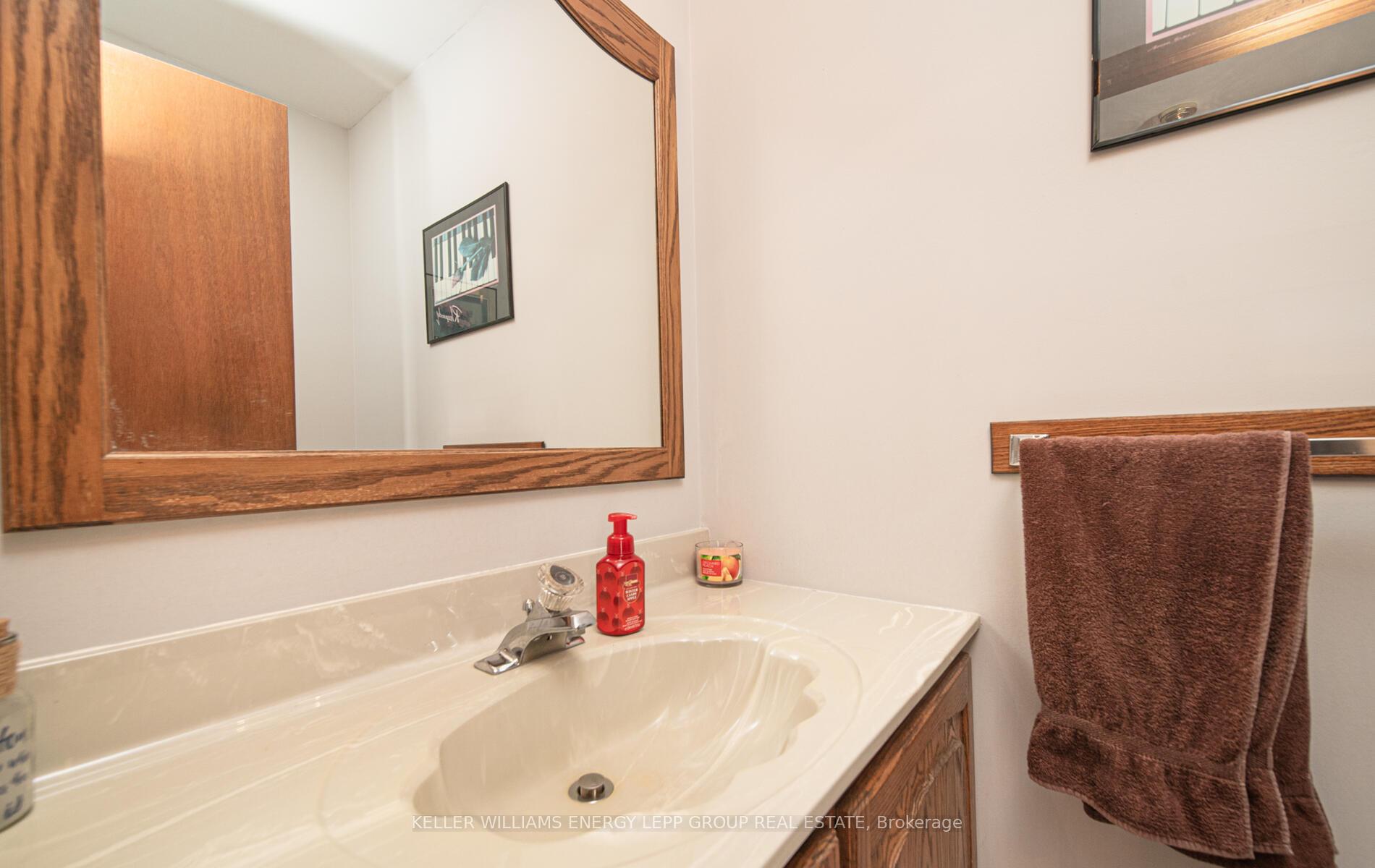 Photo 13 of 34 Sumac Road, Clarington, Rural Clarington — HOMEH