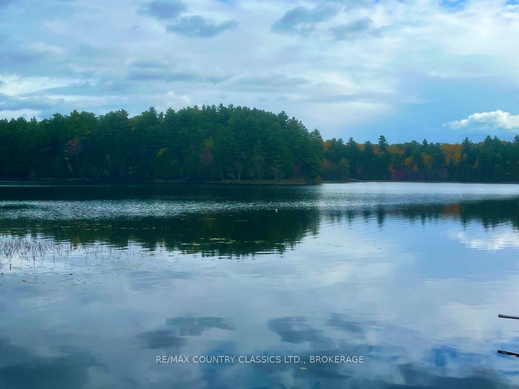 Photo 2 of 000 Bull Lake, Frontenac, Frontenac Centre — HOMEH