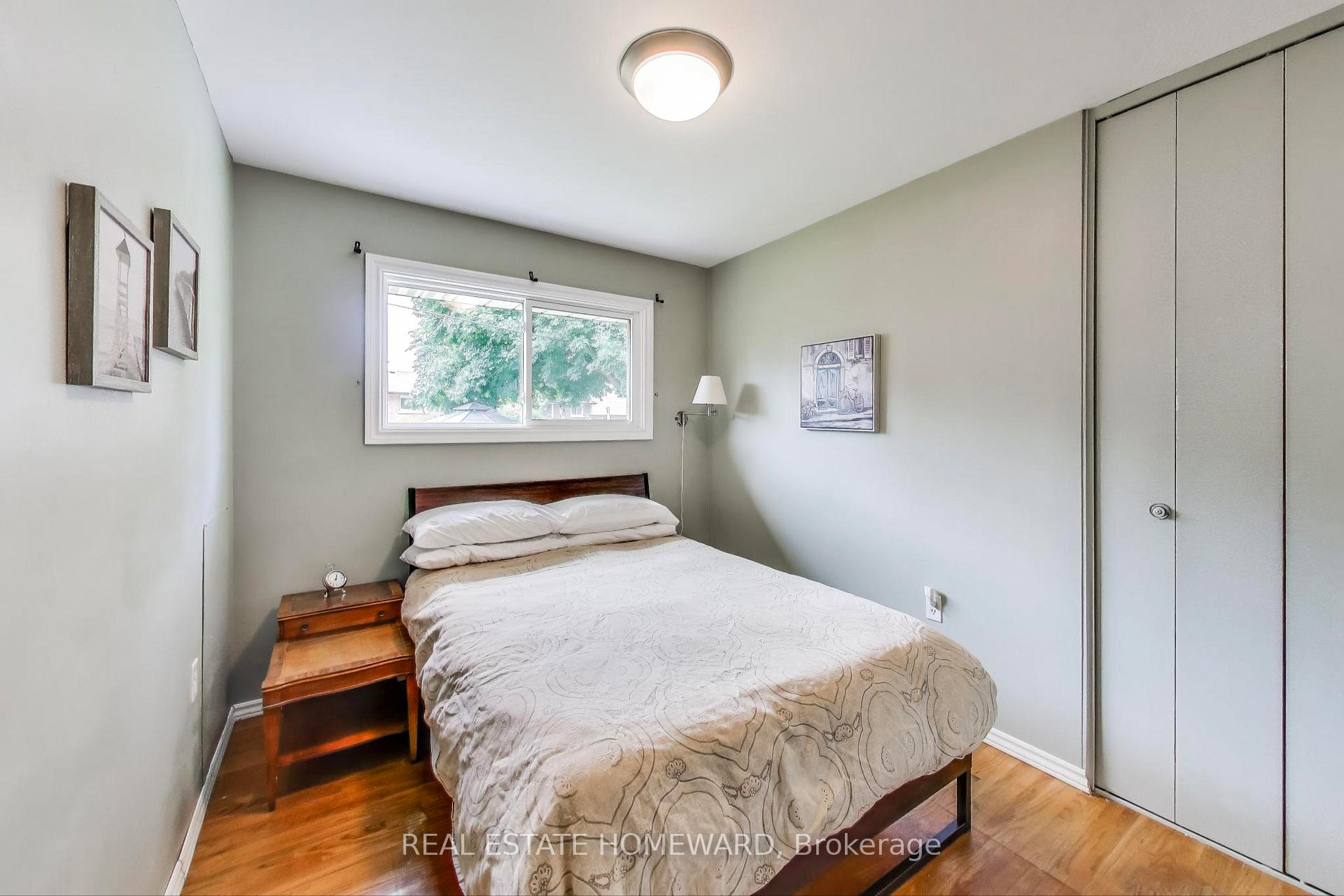 Photo 15 of 12 Cecilia Court, Hamilton, Huntington — HOMEH