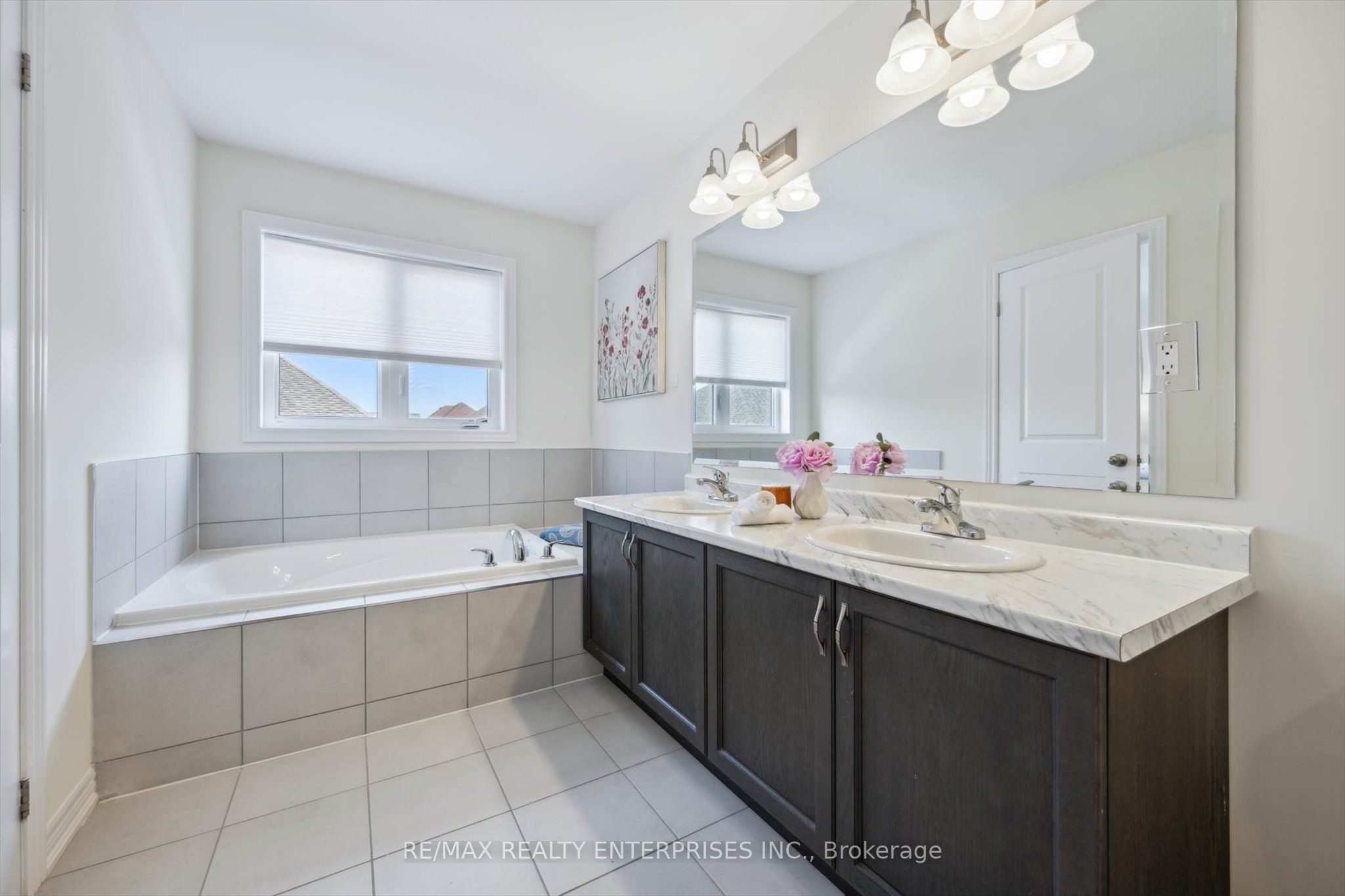 Photo 59 of 46 Benhurst Crescent, Brampton, Northwest Brampton — HOMEH