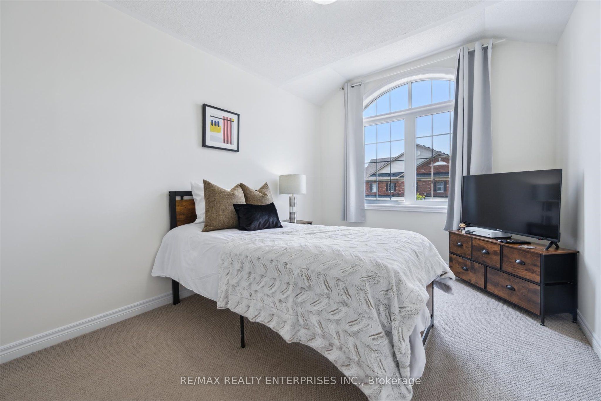 Photo 63 of 46 Benhurst Crescent, Brampton, Northwest Brampton — HOMEH