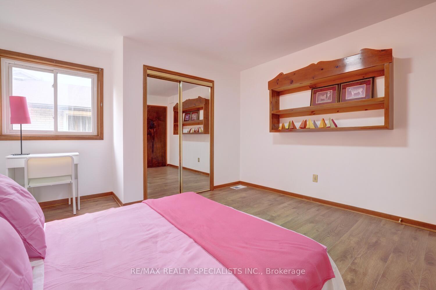 Photo 19 of 19 Verona Place, Hamilton, Buchanan — HOMEH