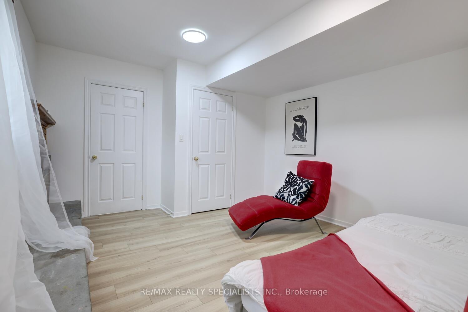 Photo 26 of 19 Verona Place, Hamilton, Buchanan — HOMEH