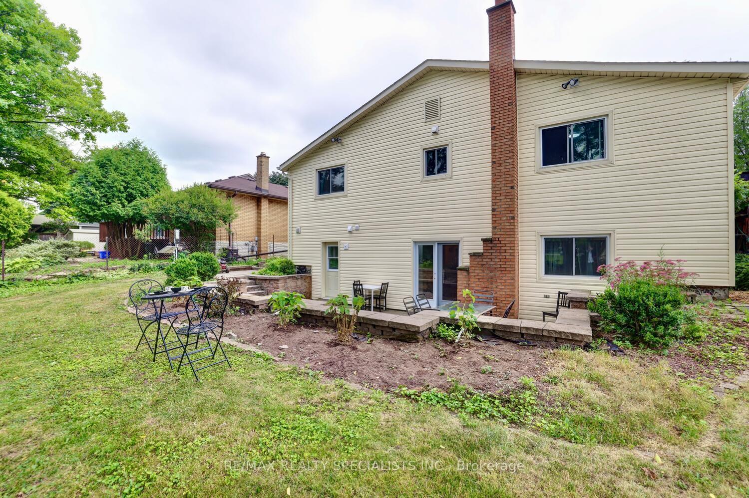 Photo 35 of 19 Verona Place, Hamilton, Buchanan — HOMEH
