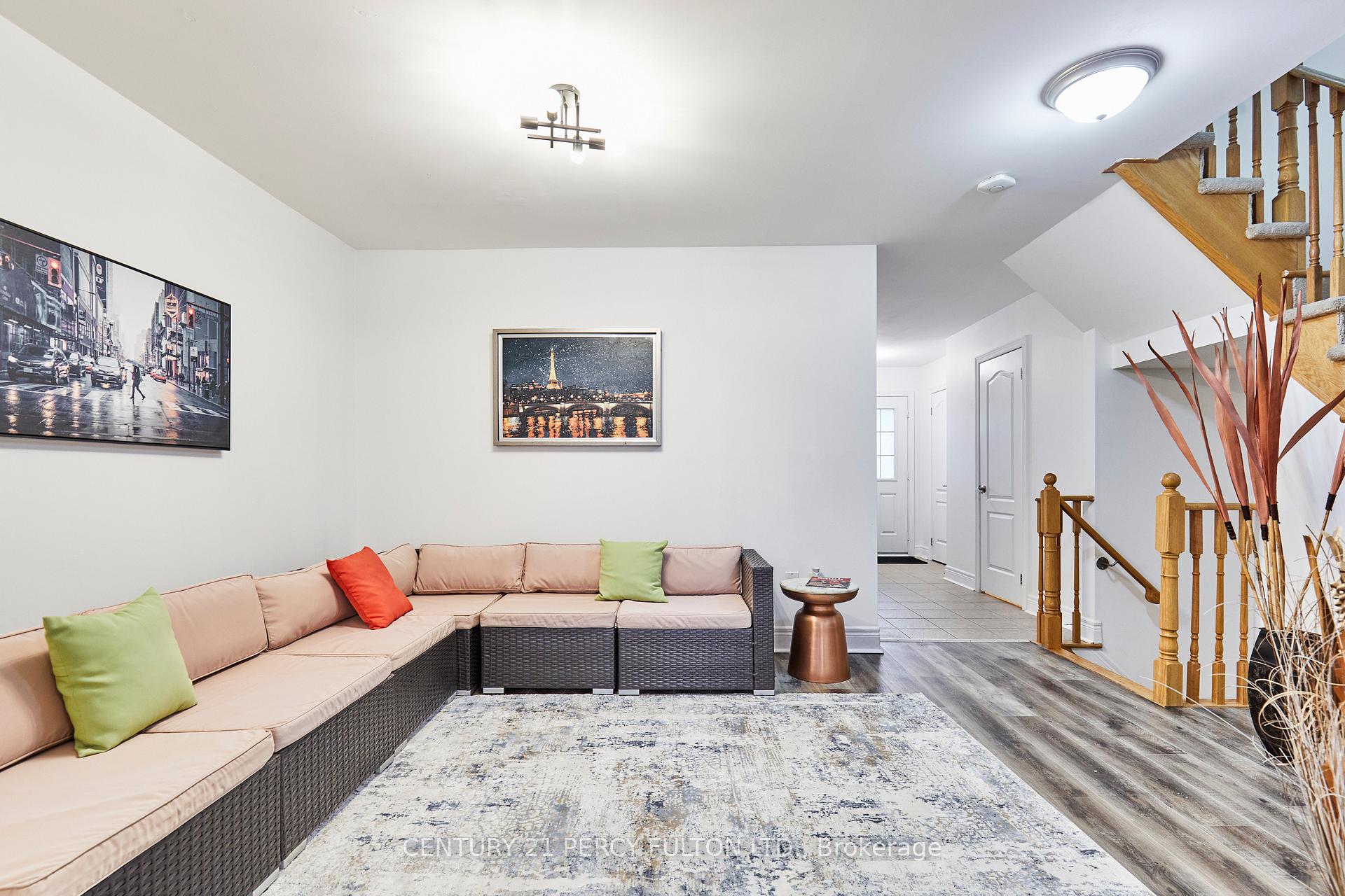 Photo 13 of 85 Bathgate Crescent, Clarington, Courtice — HOMEH