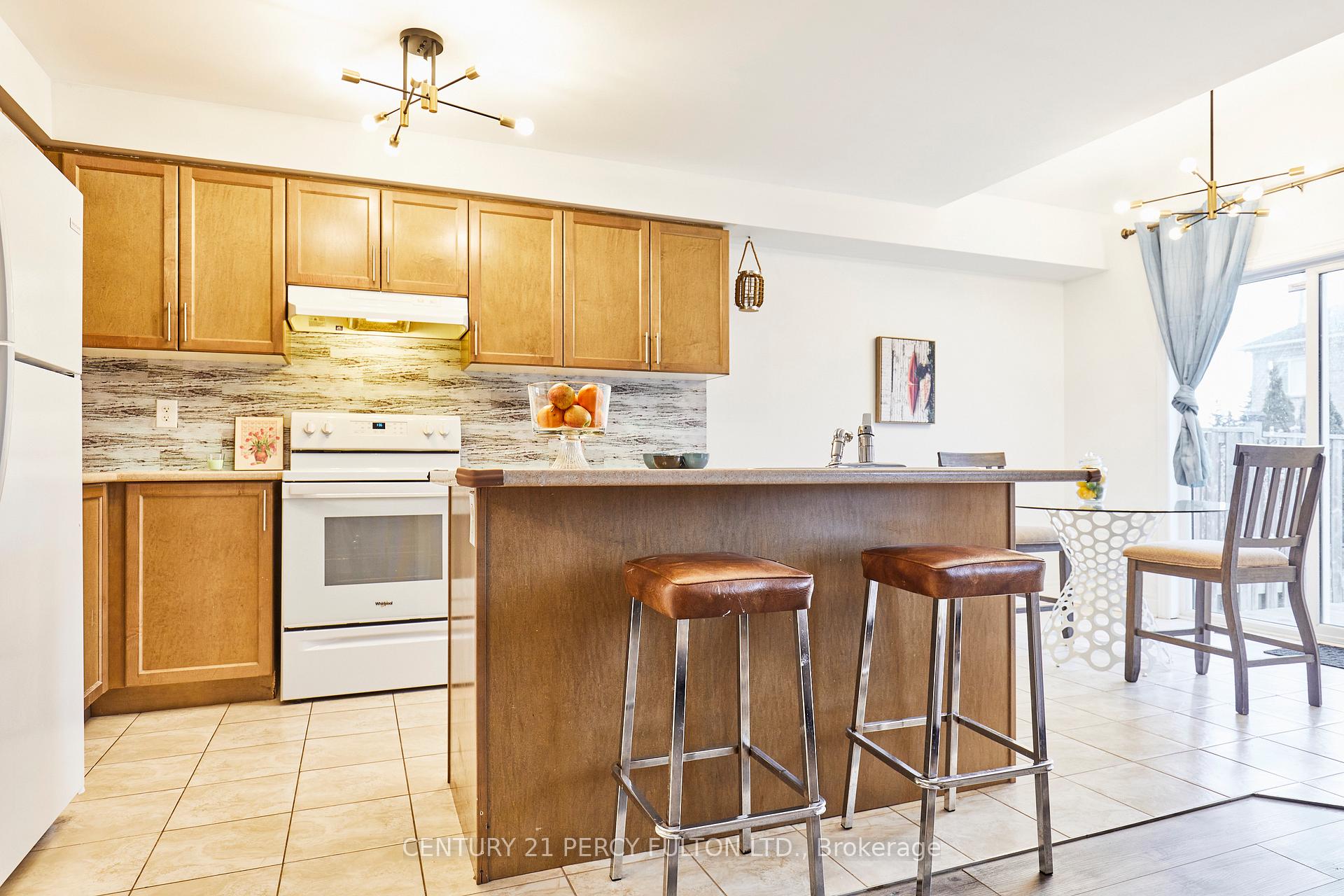Photo 21 of 85 Bathgate Crescent, Clarington, Courtice — HOMEH