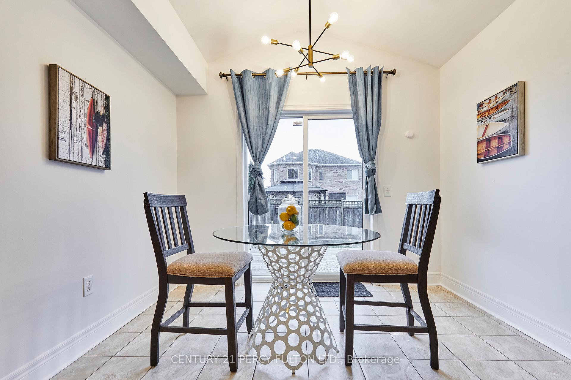 Photo 22 of 85 Bathgate Crescent, Clarington, Courtice — HOMEH