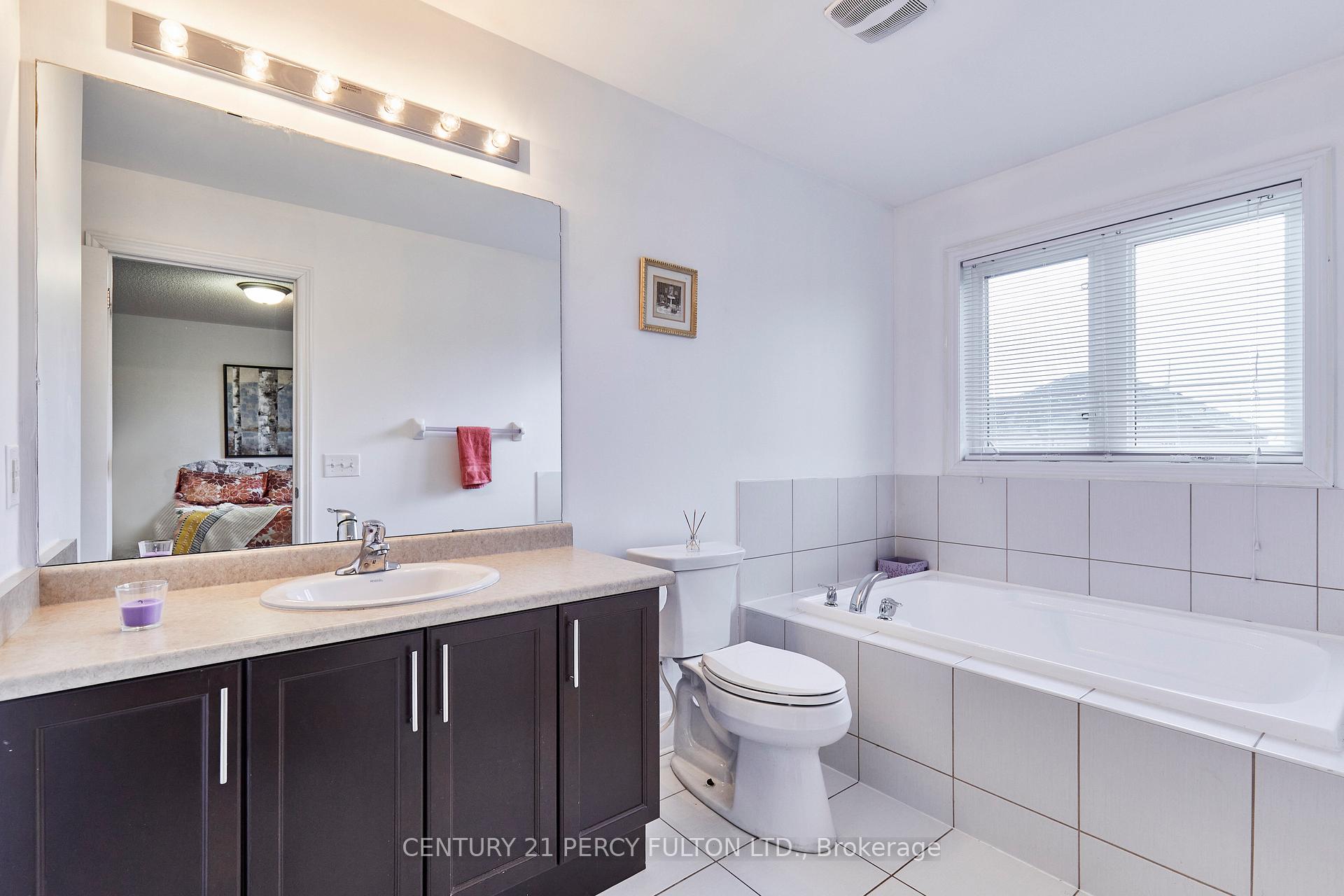 Photo 38 of 85 Bathgate Crescent, Clarington, Courtice — HOMEH