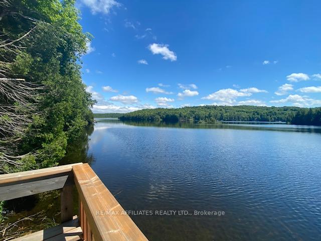 Photo 2 of 1357D Sunday Lake Drive, Frontenac, Frontenac North — HOMEH