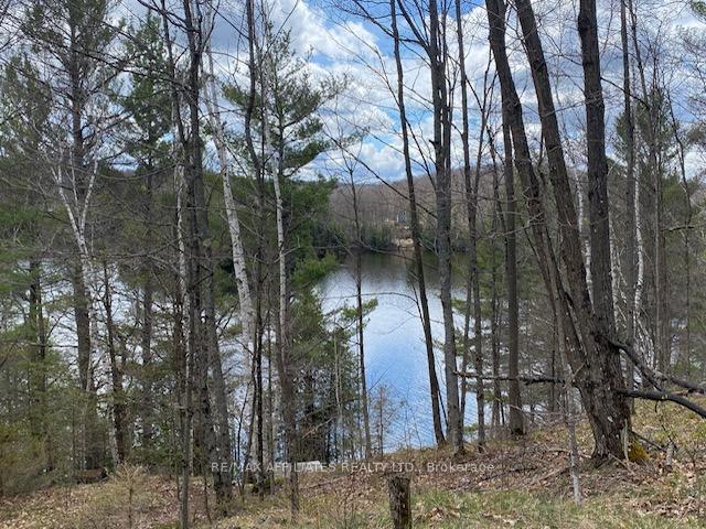 Photo 12 of 1357D Sunday Lake Drive, Frontenac, Frontenac North — HOMEH